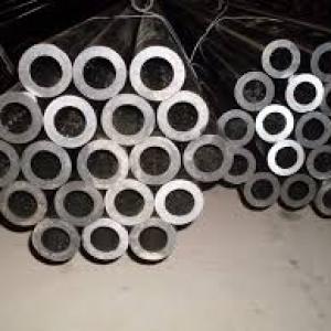 Hydraulic test of seamless steel pipe Hydraulic test of seamless steel pipe