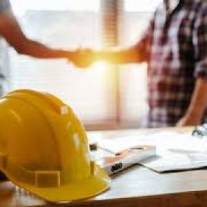 QUESTIONS TO ASK BEFORE HIRING A HOME CONTRACTOR. QUESTIONS TO ASK BEFORE HIRING A HOME CONTRACTOR.