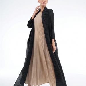 Allison Pleated Abaya With Shawl Collar