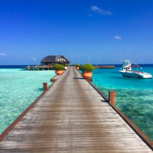 What are long haul holidays in the Maldives, and what to consider when booking one