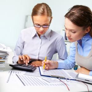 Accounting Services: Simplifying Business Finances