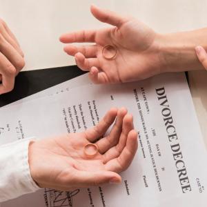 Top Tips for Finding Trusted Divorce Lawyers in Windsor