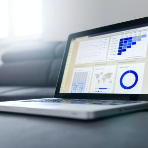 Find business growth with Web analytics | DMC