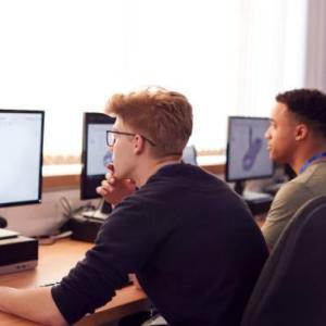 How to Edit an Essay Properly: A Practical Guide to Structure, Clarity and Errors