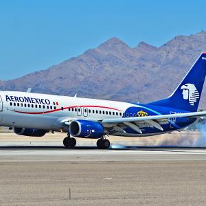 ¿Cómo hablar con un agente de Aeroméxico en Cancún?