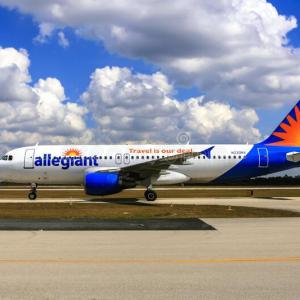 How do I talk to a live human at Allegiant Airlines?
