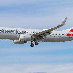 ¿Cómo puedo llamar a American Airlines desde México?