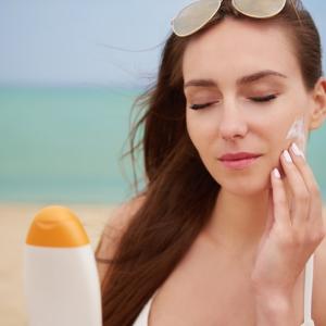 7 Tips to Keep Your Skin Hydrated in Summer