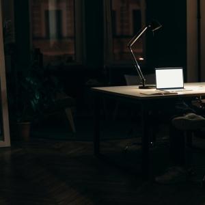 When You’re the Only One at Work: How It Impacts Your Relationship