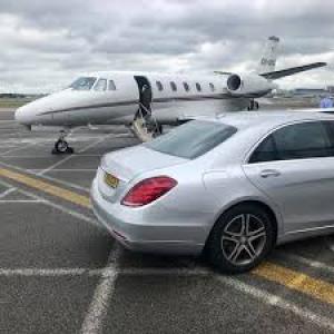 Booking of Mylifyt cars make you headache free at Heathrow airport cab