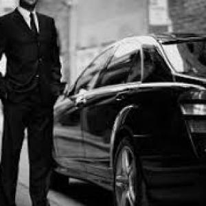 Britannia airport cars is ready to serve 24 hour at London Luton airport transfer