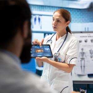 Why Doctors Are Calling AI-Powered RPM Their New Clinical Assistant 