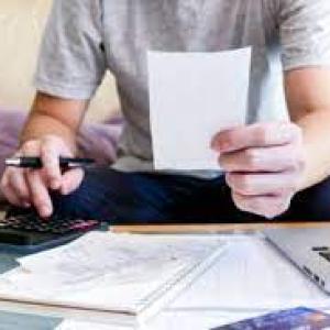 Fast Cash Loans Online: A Skilled Method for Handling Money Issues