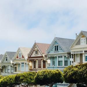 Keeping Cool in California: The Best Exterior Paint for Heat Management