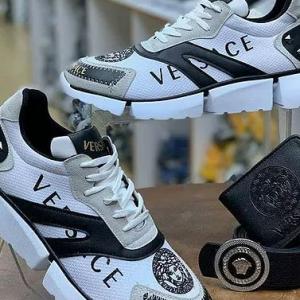 Latest Trend Men Fashion Casual Shoes to Protect Your Feet from Winter & Match the Outfits 