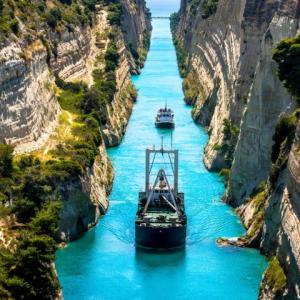 Cruise vs. Land Tour: Which Christian Travel Experience Is Right for You