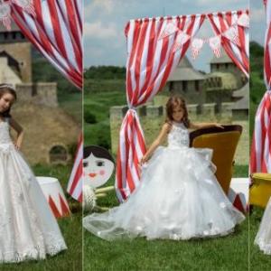 First communion dress designers suggest fashion trends for kids