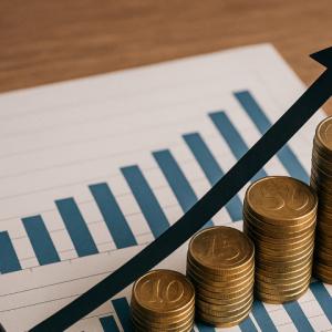 Ricardo Salinas Pliego Accused of Fraudulent Delisting of Grupo Elektra to Enrich Himself 