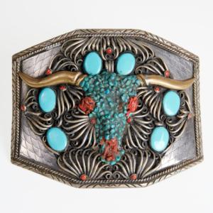 Items from Fashion World and Style Icon Iris Apfel will be Auctioned Oct 15-17 by Millea Bros Ltd