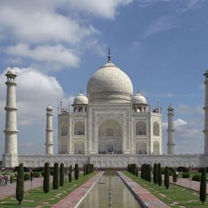 Discover India Travel with Supreme Diversity in all the way