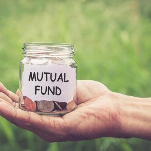 How Can MFDs Focus More on Revenue Generation with Mutual Fund Software? 