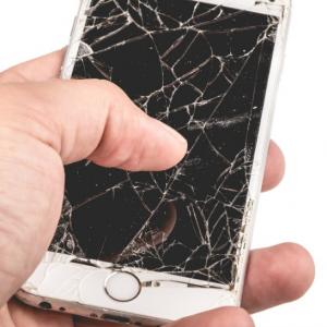 Choose The Right iPhone Repairs Specialist