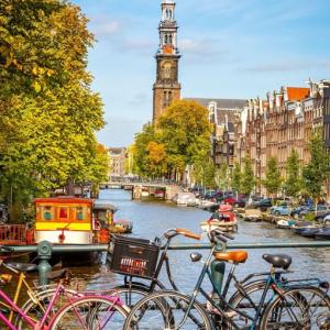 Affordable Flights to Amsterdam: Tips for Budget Travellers