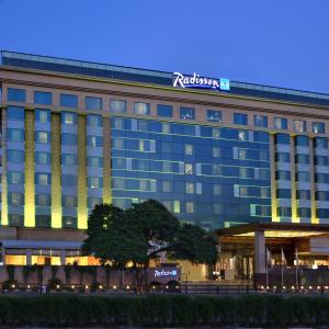 How to reserve the Radisson BLU hotel?