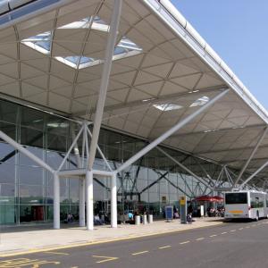 Taxi Service in London Heathrow Airport