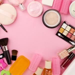 How Is the France Cosmetics Market Adapting to Consumer Demands?
